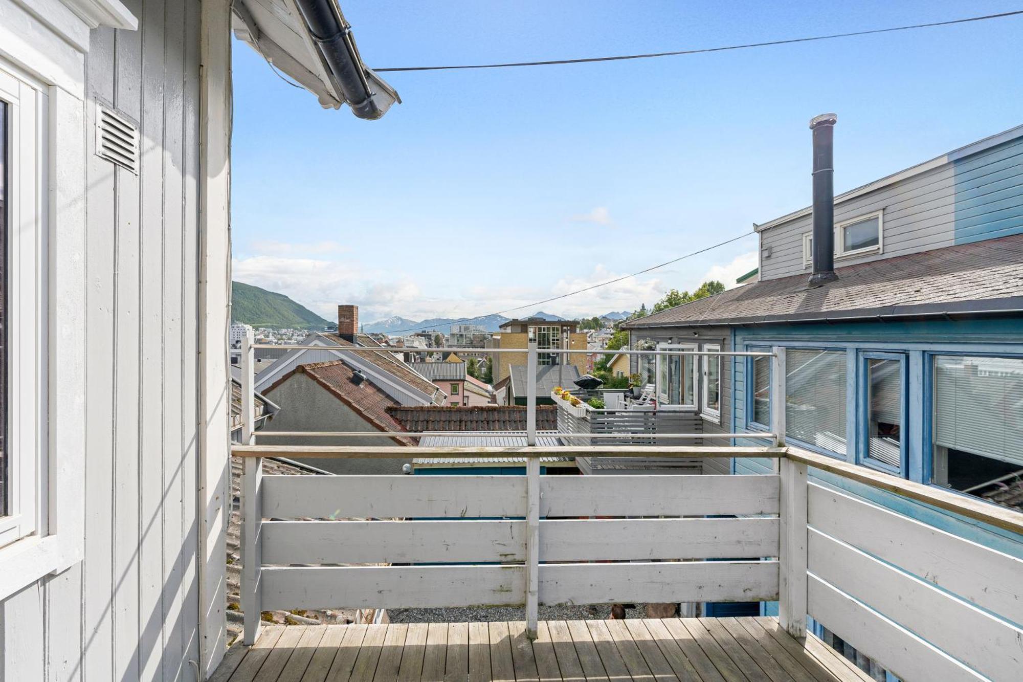 Arctic Homes - Historical Tromso House With View מראה חיצוני תמונה