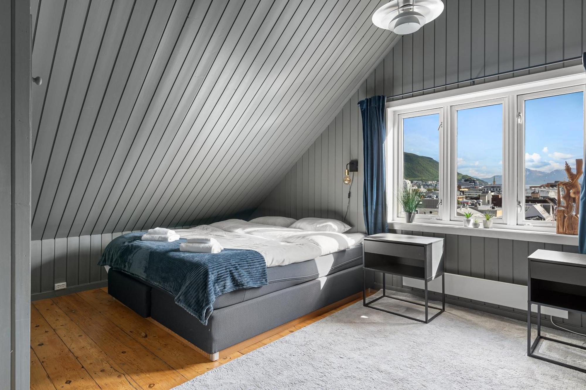 Arctic Homes - Historical Tromso House With View מראה חיצוני תמונה